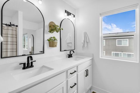 Tiny photo for 1748 N KILLDEER DR, Salem, UT 84653 (MLS # 2154503)