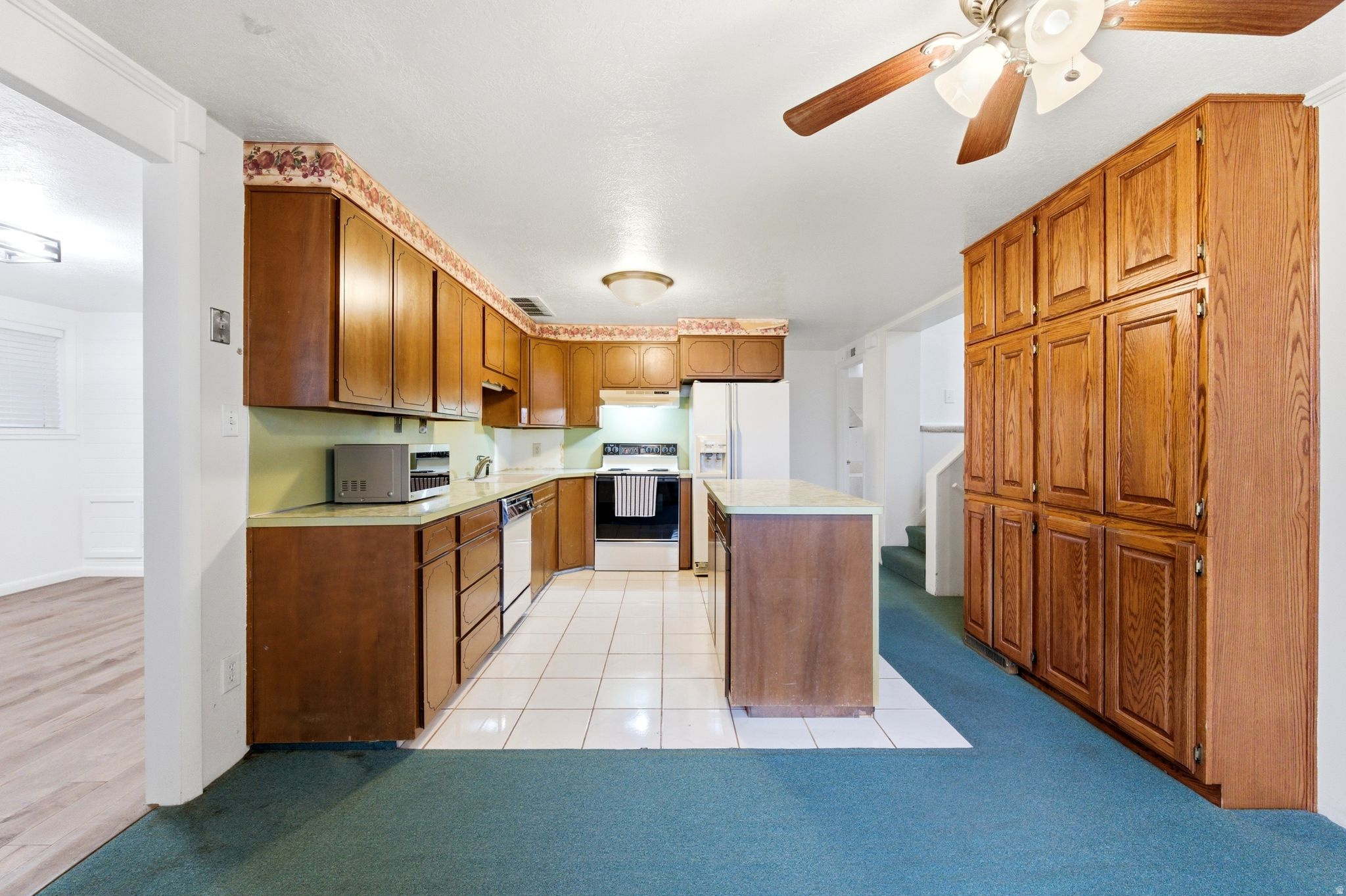 CAHOON ACRES - Residential