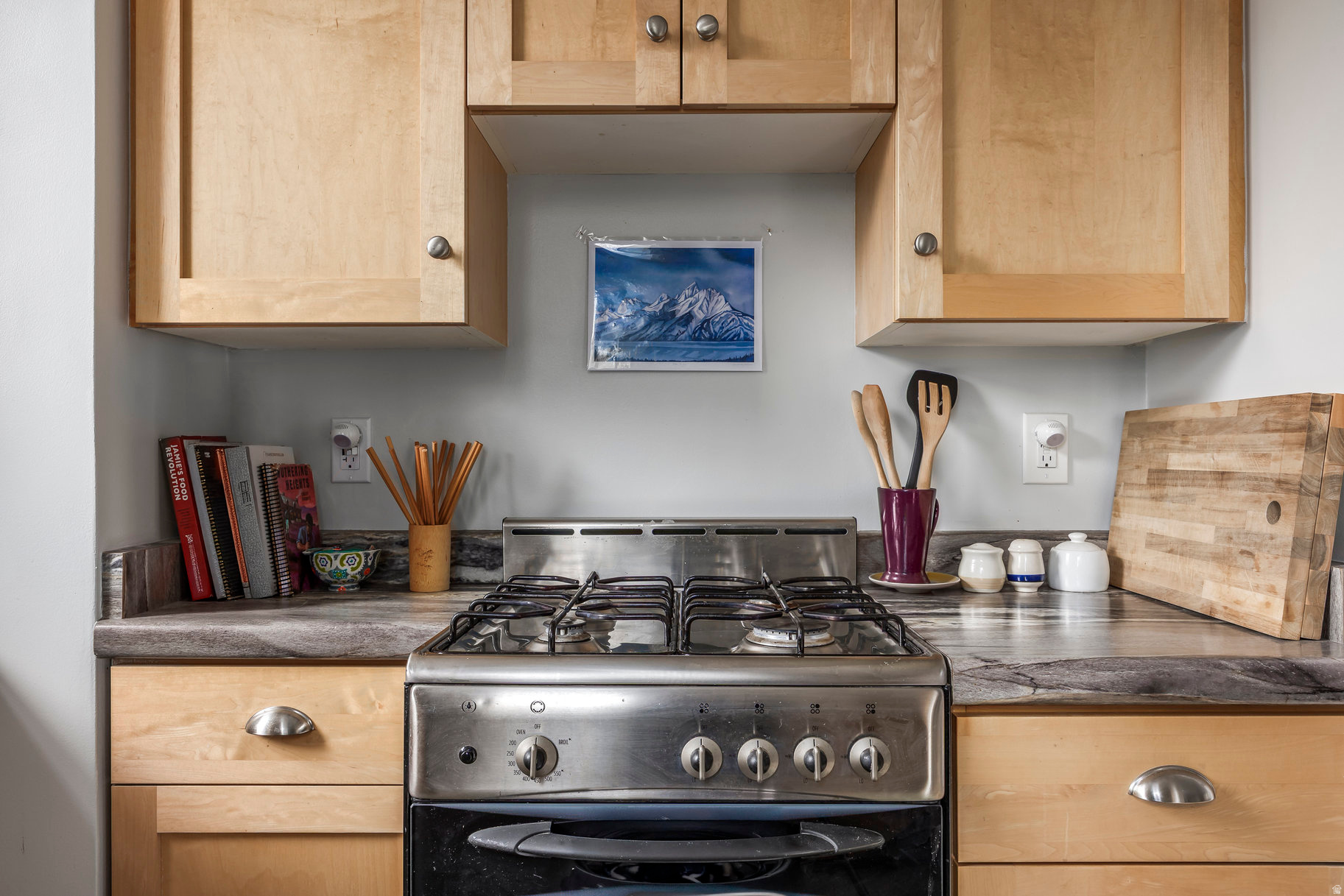 CAITHNESS CONDOMINIUM - Residential