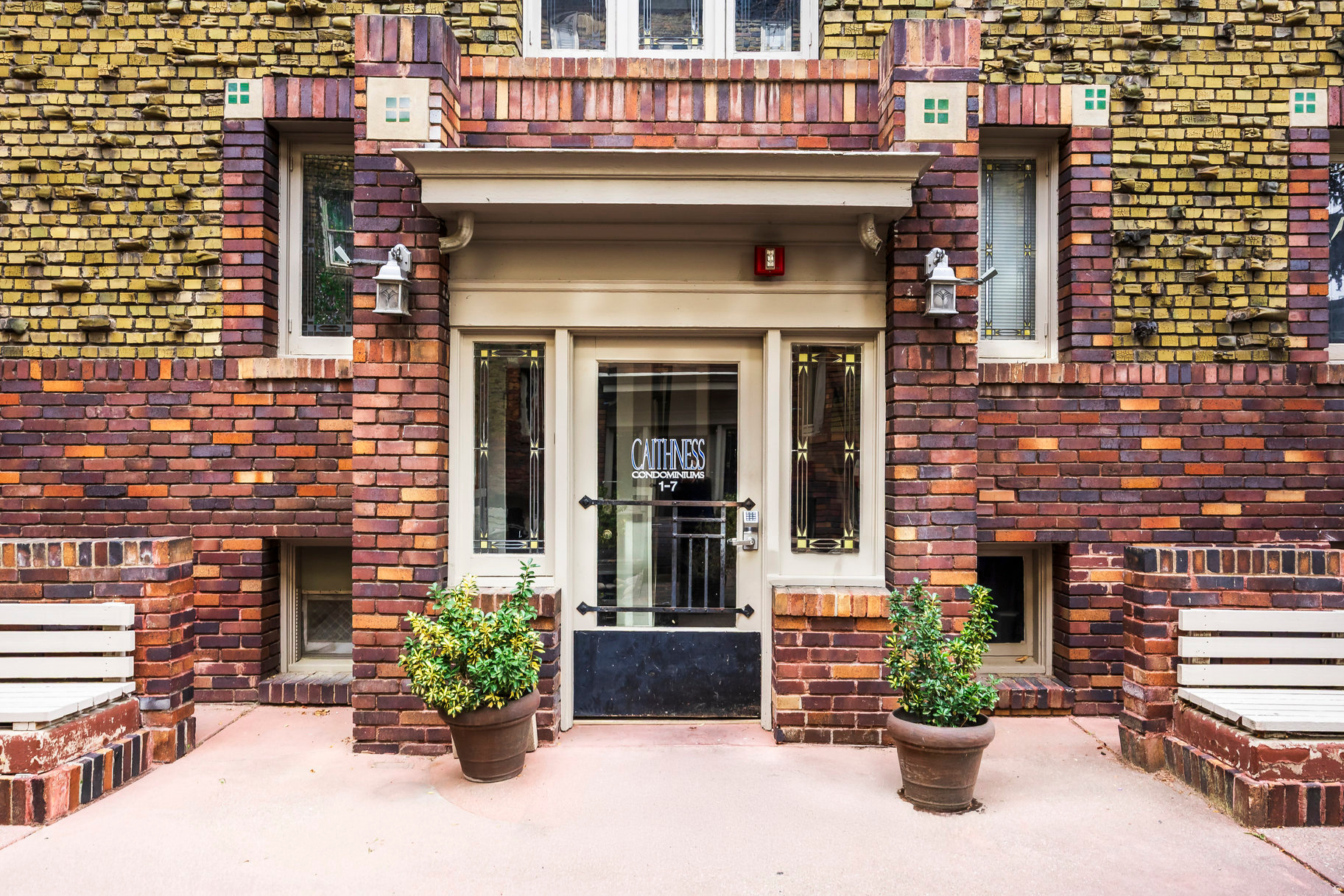 CAITHNESS CONDOMINIUM - Residential