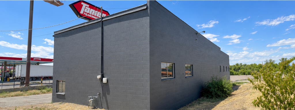 Photo of 1883 N MAIN ST, Sunset, UT 84015 (MLS # 2171857)
