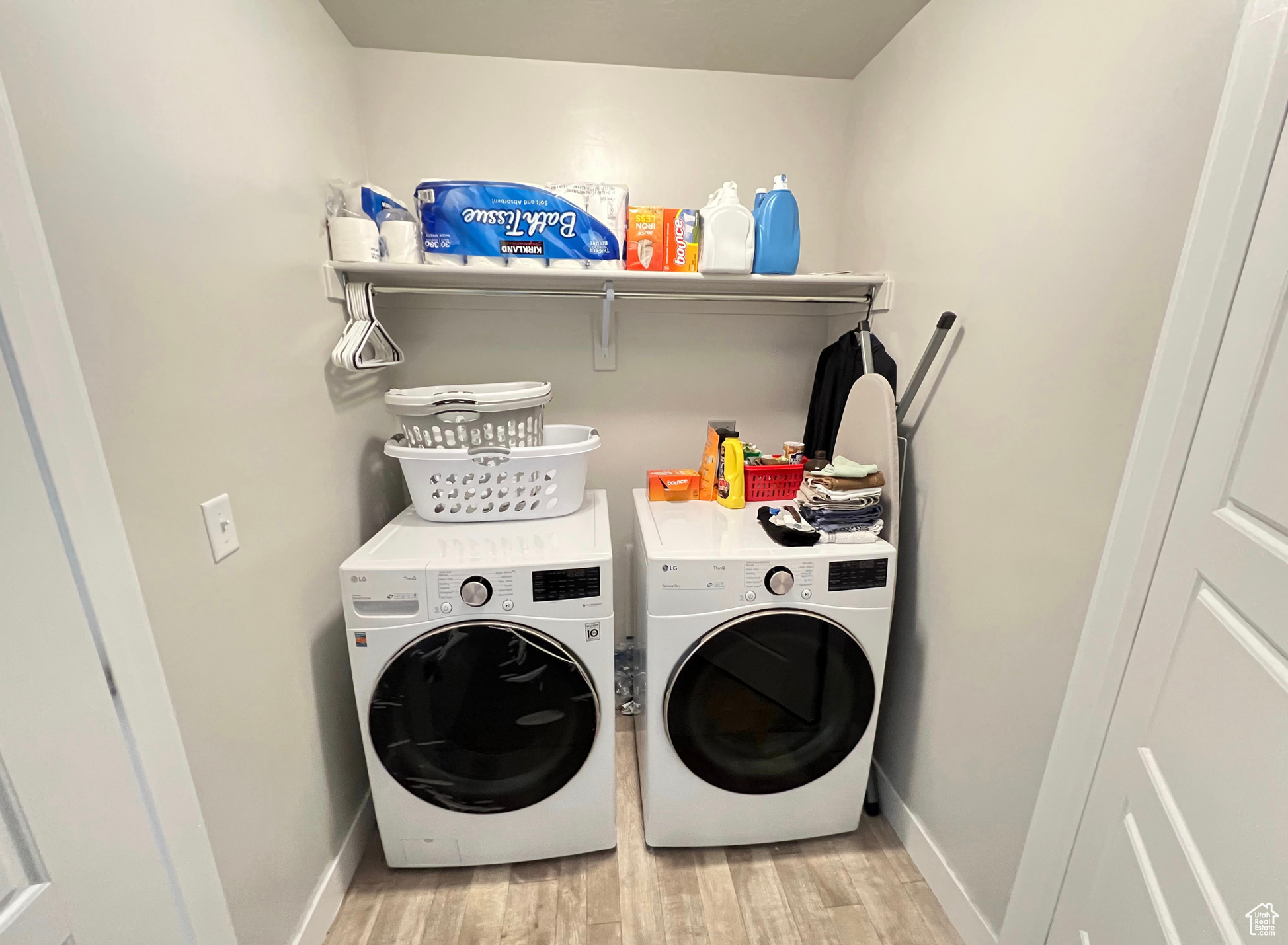 PARKSIDE - Residential Lease