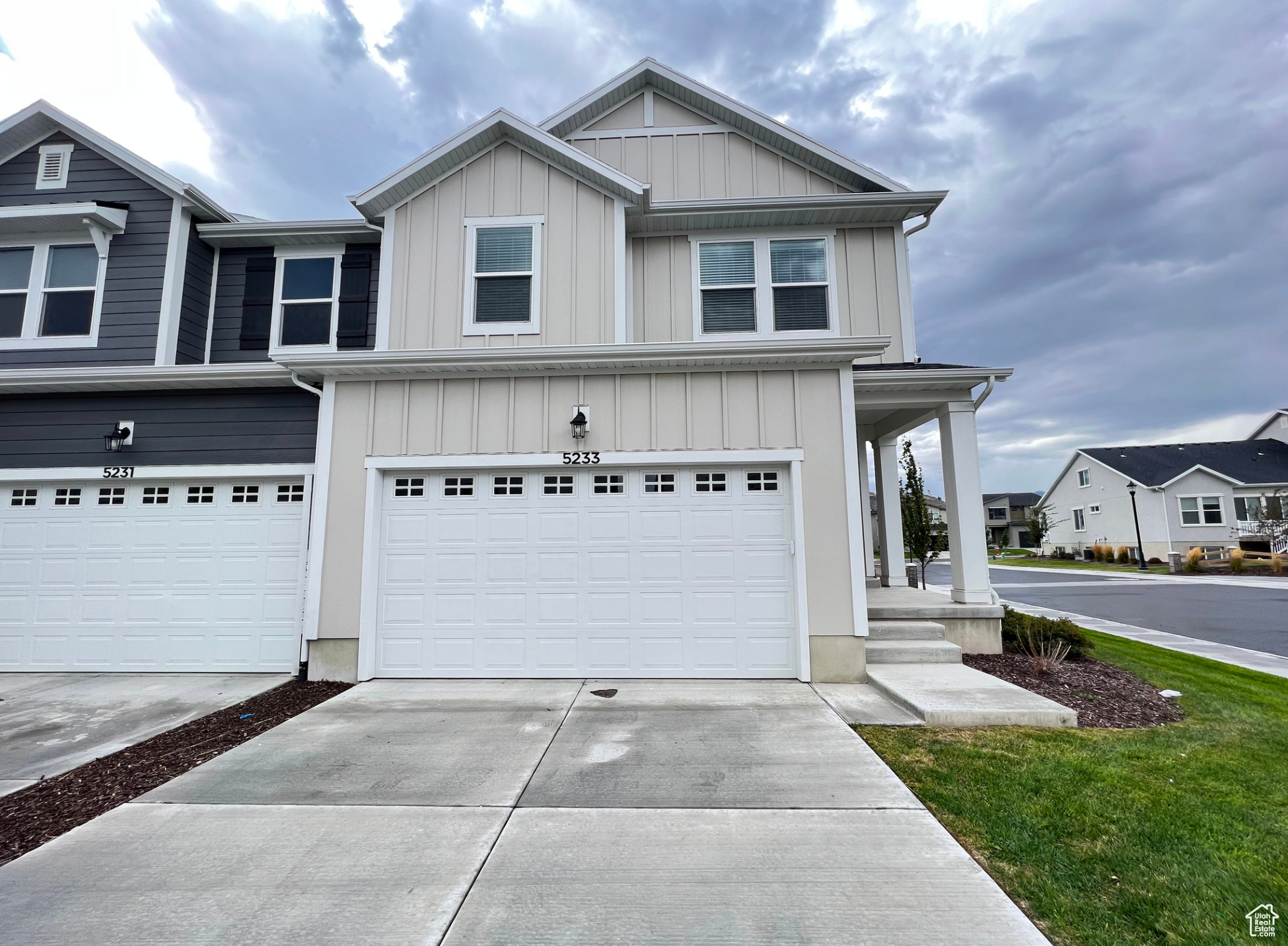 PARKSIDE - Residential Lease