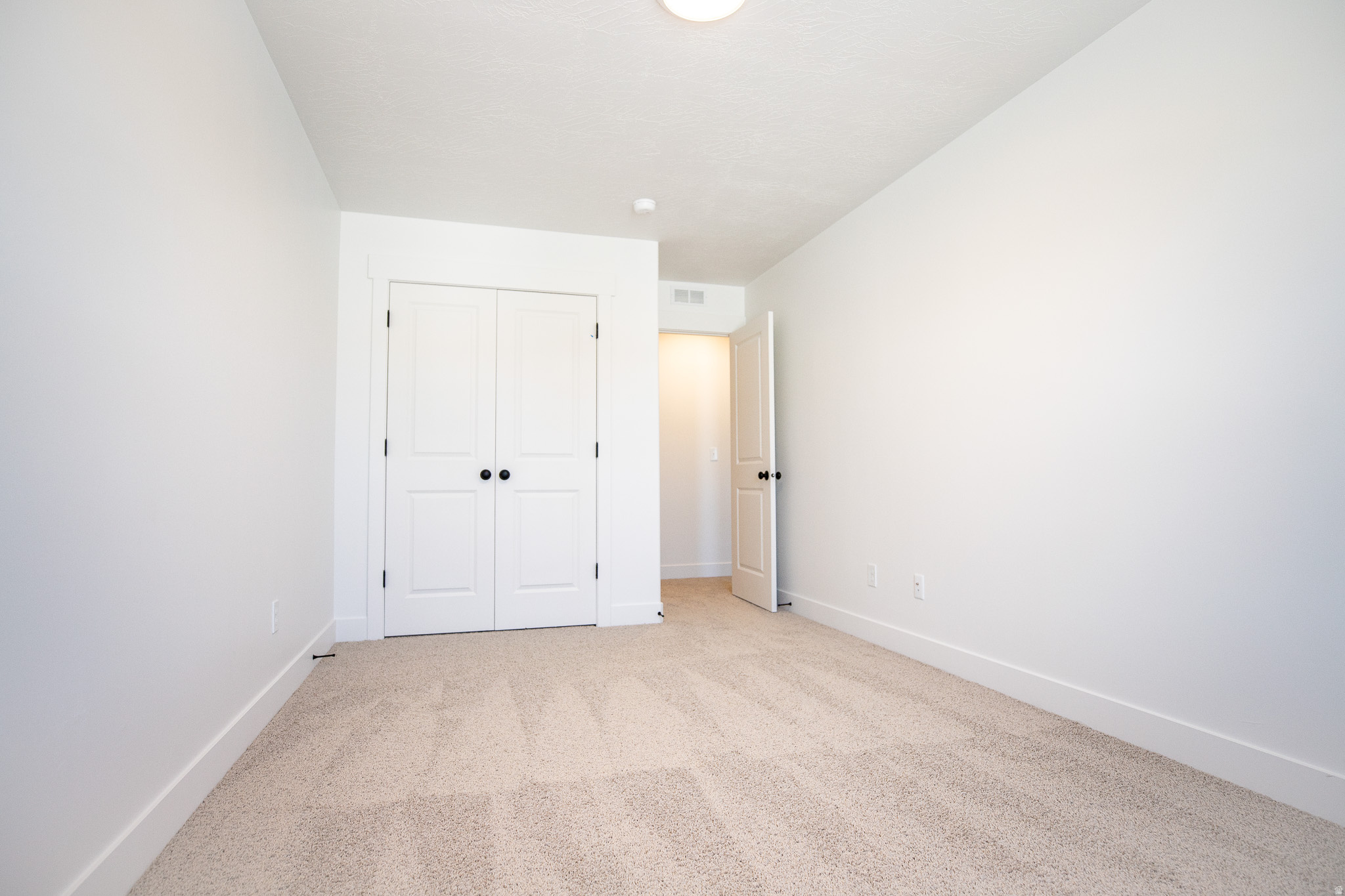 SALEM FIELDS - Residential