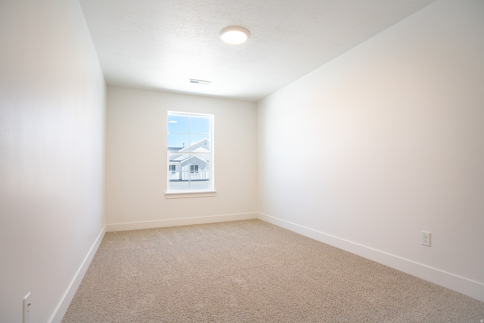 SALEM FIELDS - Residential