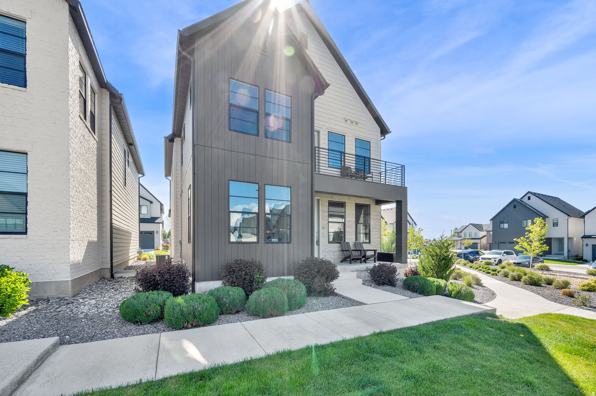 PARKVIEW COTTAGES 127R - Residential