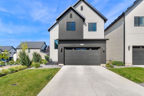 Tiny photo for 3109 N 325 W, Lehi, UT 84043 (MLS # 2154819)