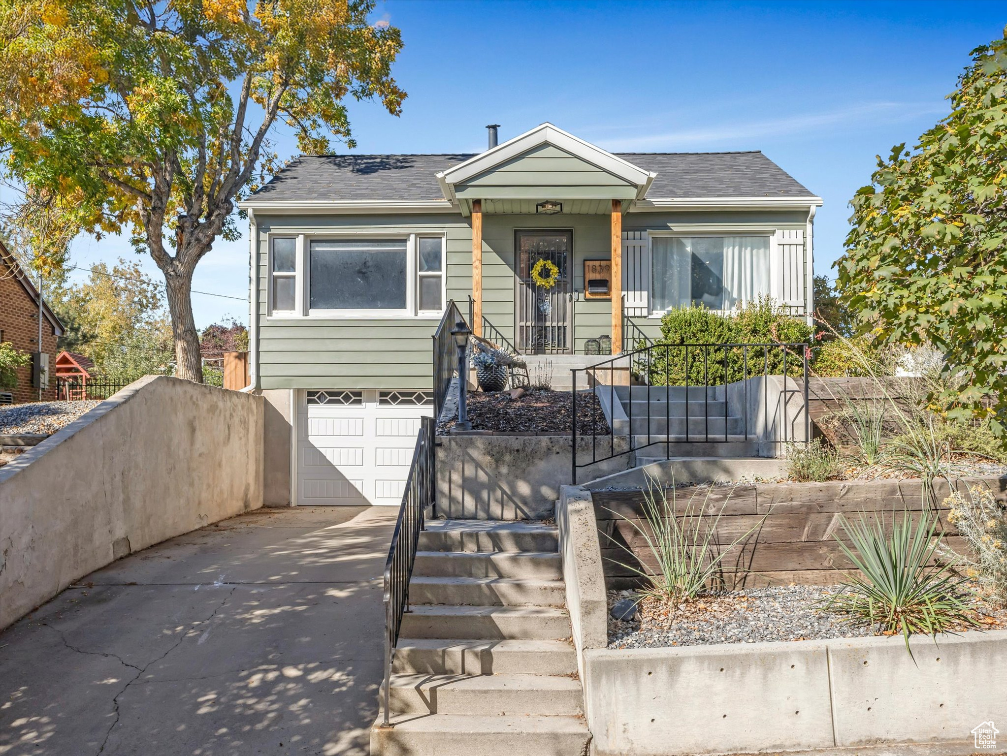 **GRAND OPENING 10/11 FROM 11-2** Perched above one of Sugar House's most sought-after neighborhoods, this updated Sugar House bungalow checks all the right boxes-and a few you didn't know you had. Inside, you'll find tasteful, modern updates throughout, while still keeping the bungalow charm. Outside? A new roof (2022), paid-off solar, and a private fully fenced yard. All just minutes from Sugar House Park, Tanner dog park, brunch spots, and everything else you love about this incredible neighborhood!