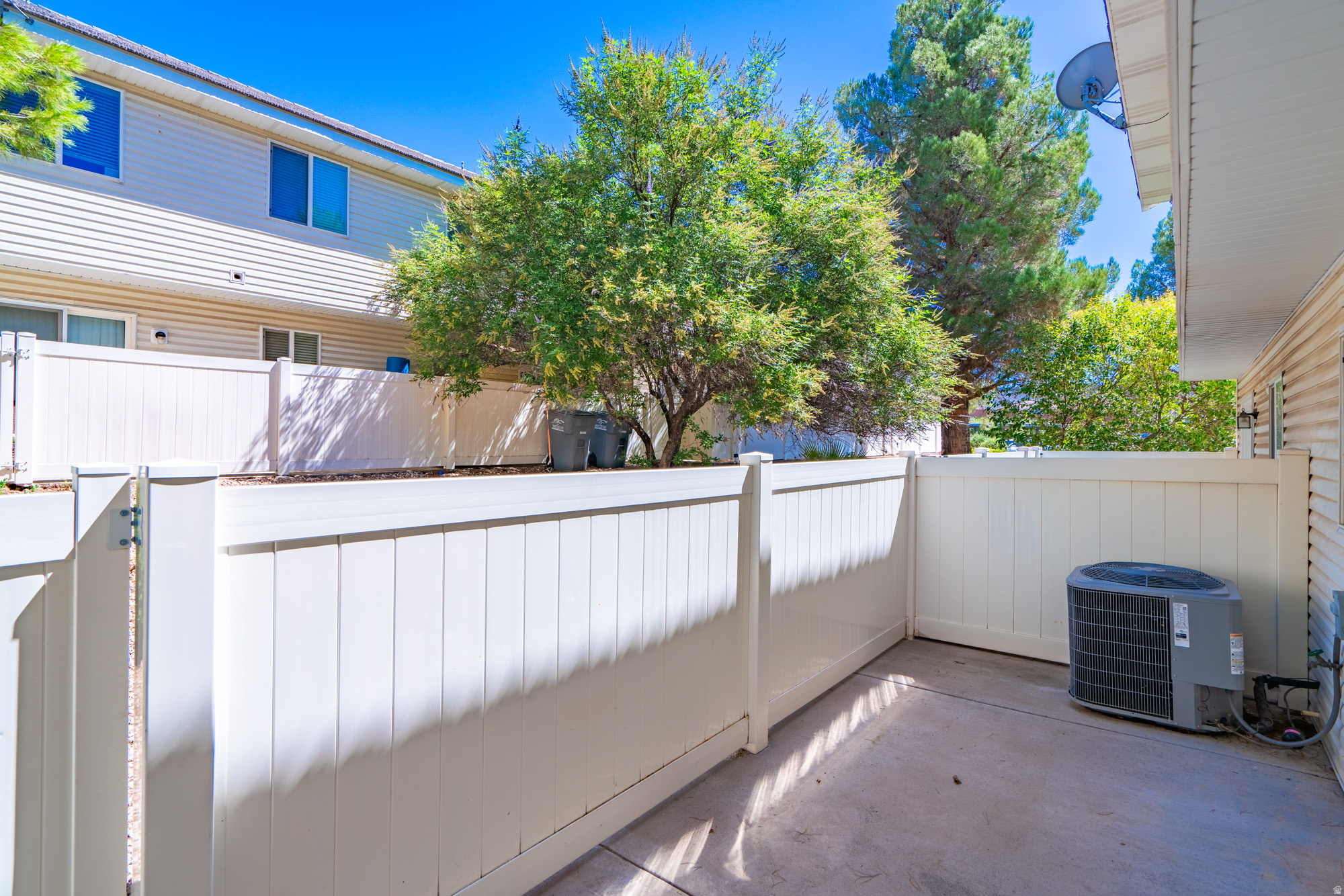 LEXINGTON HILLS TH 1 AMD - Residential