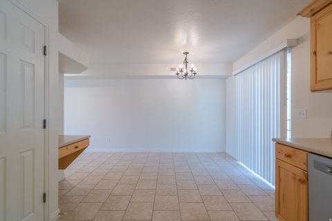 Tiny photo for 1735 W 540 N #1805, Saint George, UT 84770 (MLS # 2158804)
