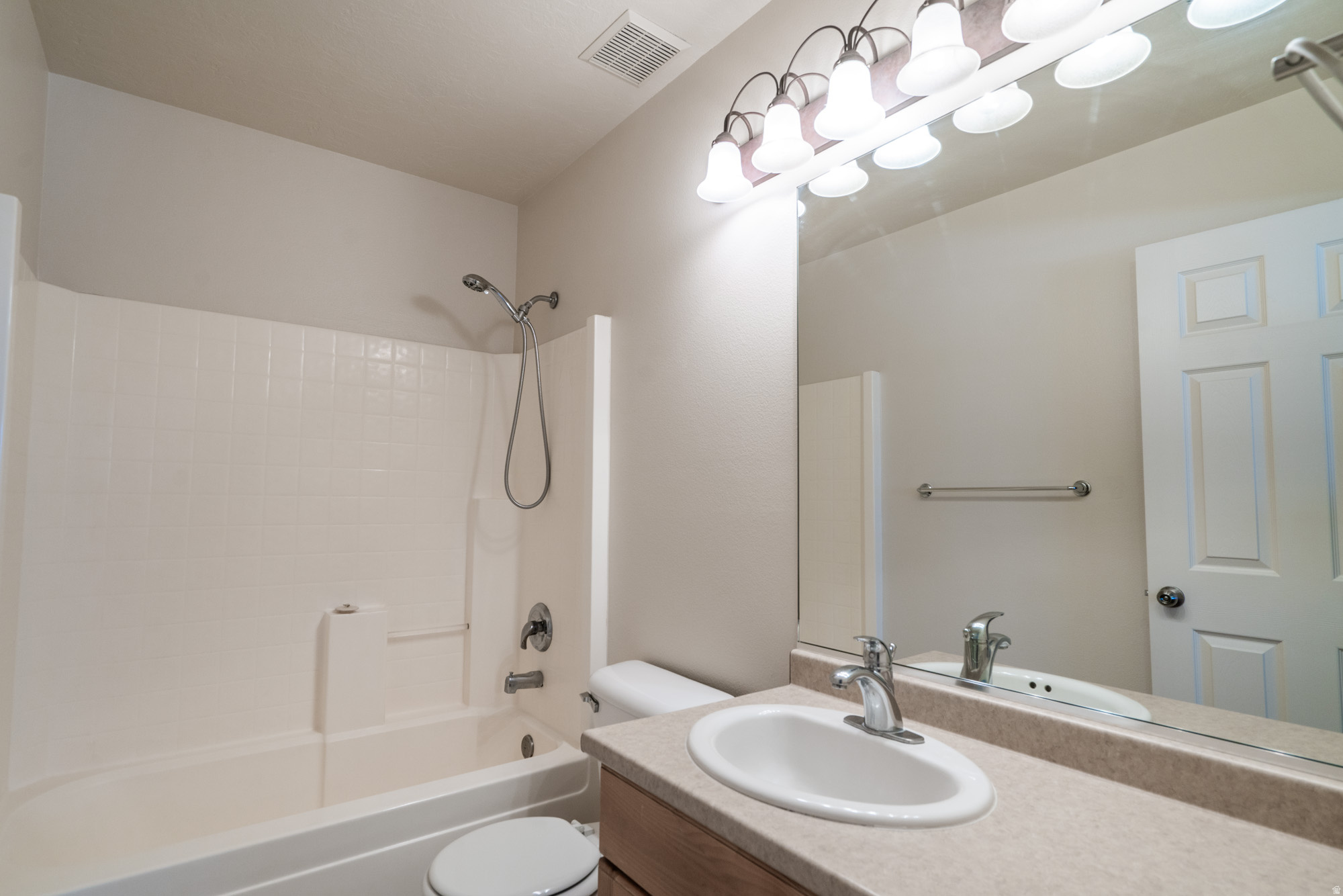 LEXINGTON HILLS TH 1 AMD - Residential