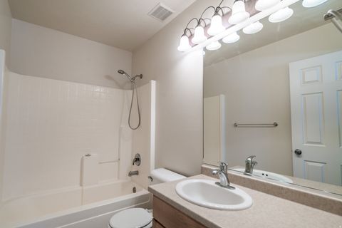 Tiny photo for 1735 W 540 N #1805, Saint George, UT 84770 (MLS # 2158804)