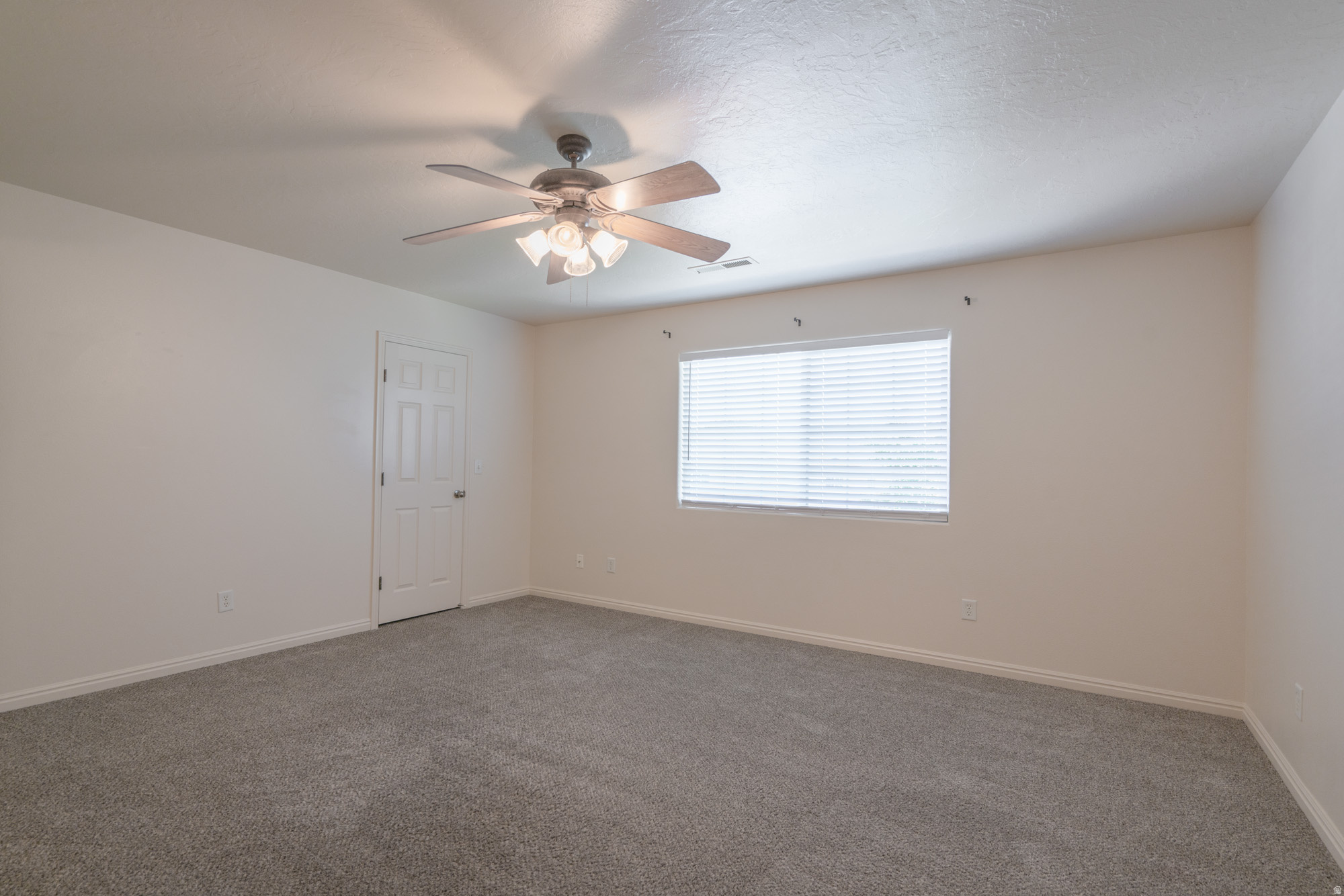 LEXINGTON HILLS TH 1 AMD - Residential