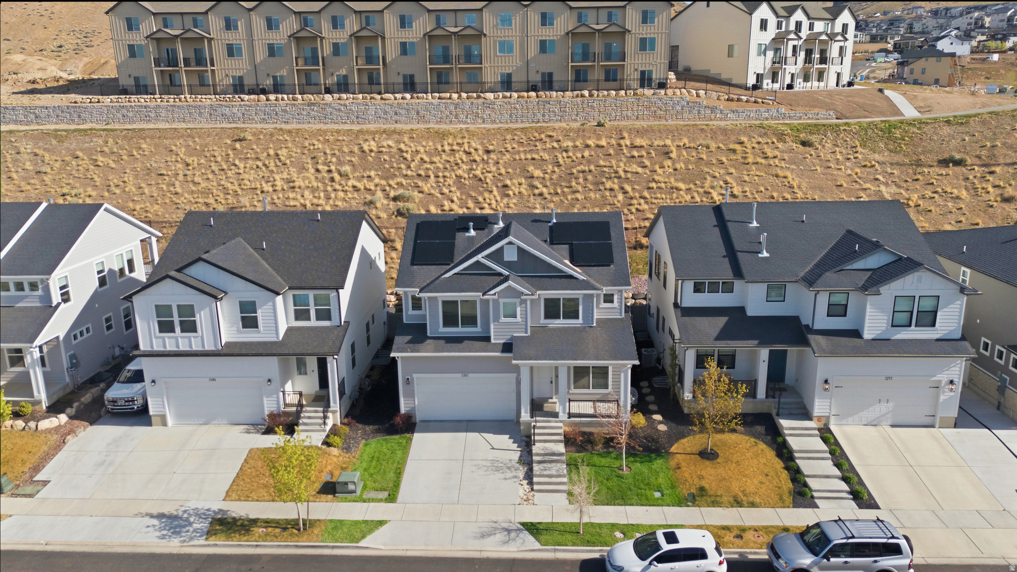 NORTHRIDGE - Residential