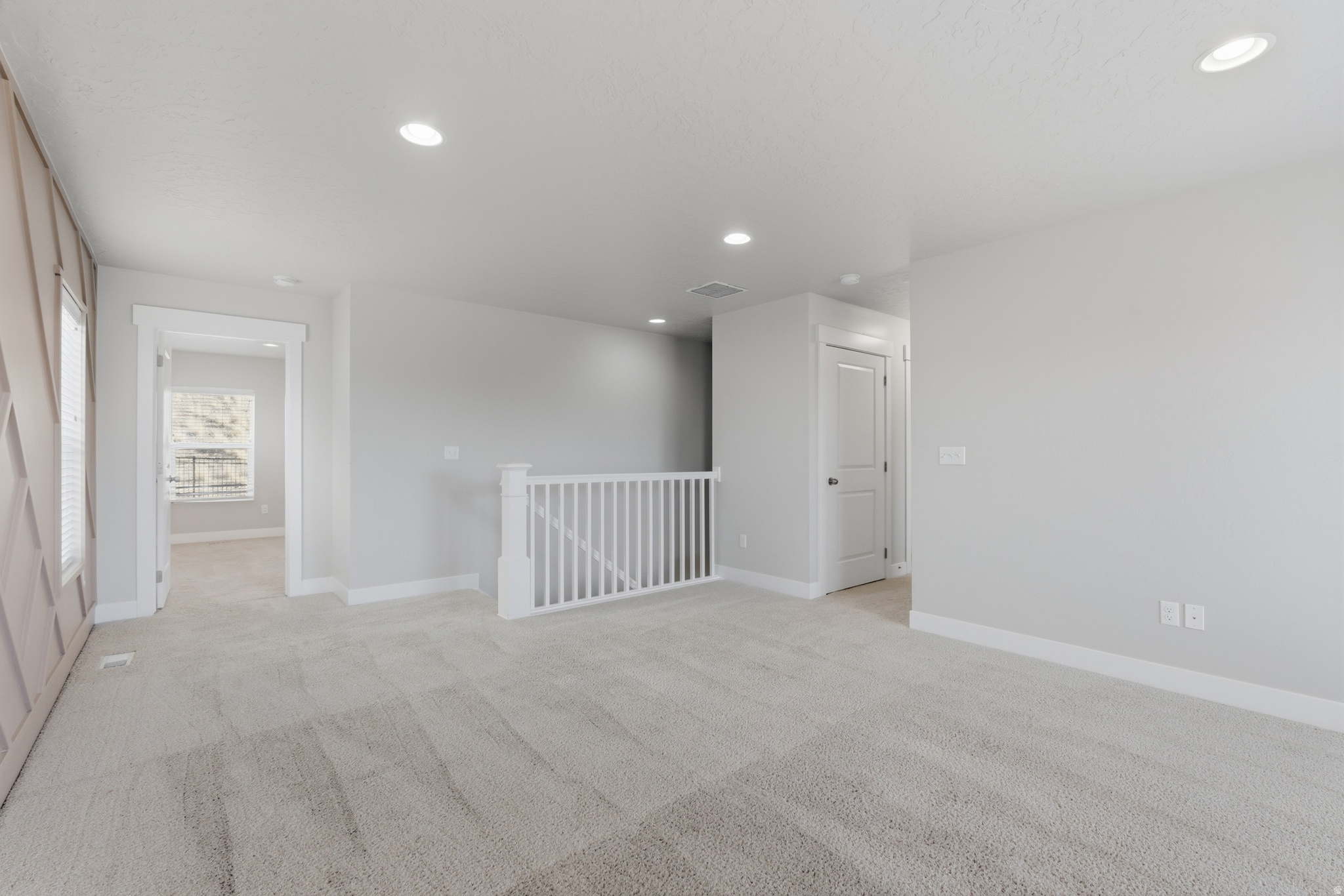 NORTHRIDGE - Residential