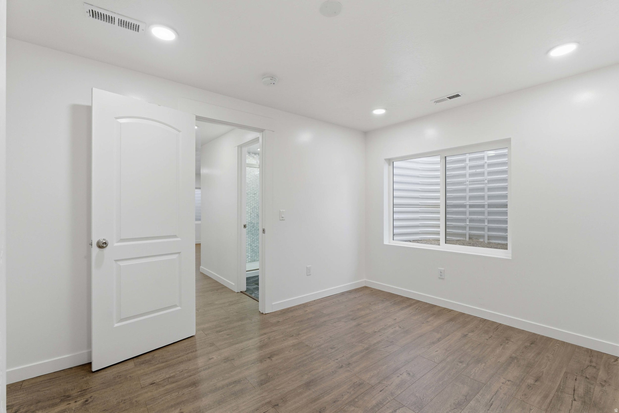 NORTHRIDGE - Residential