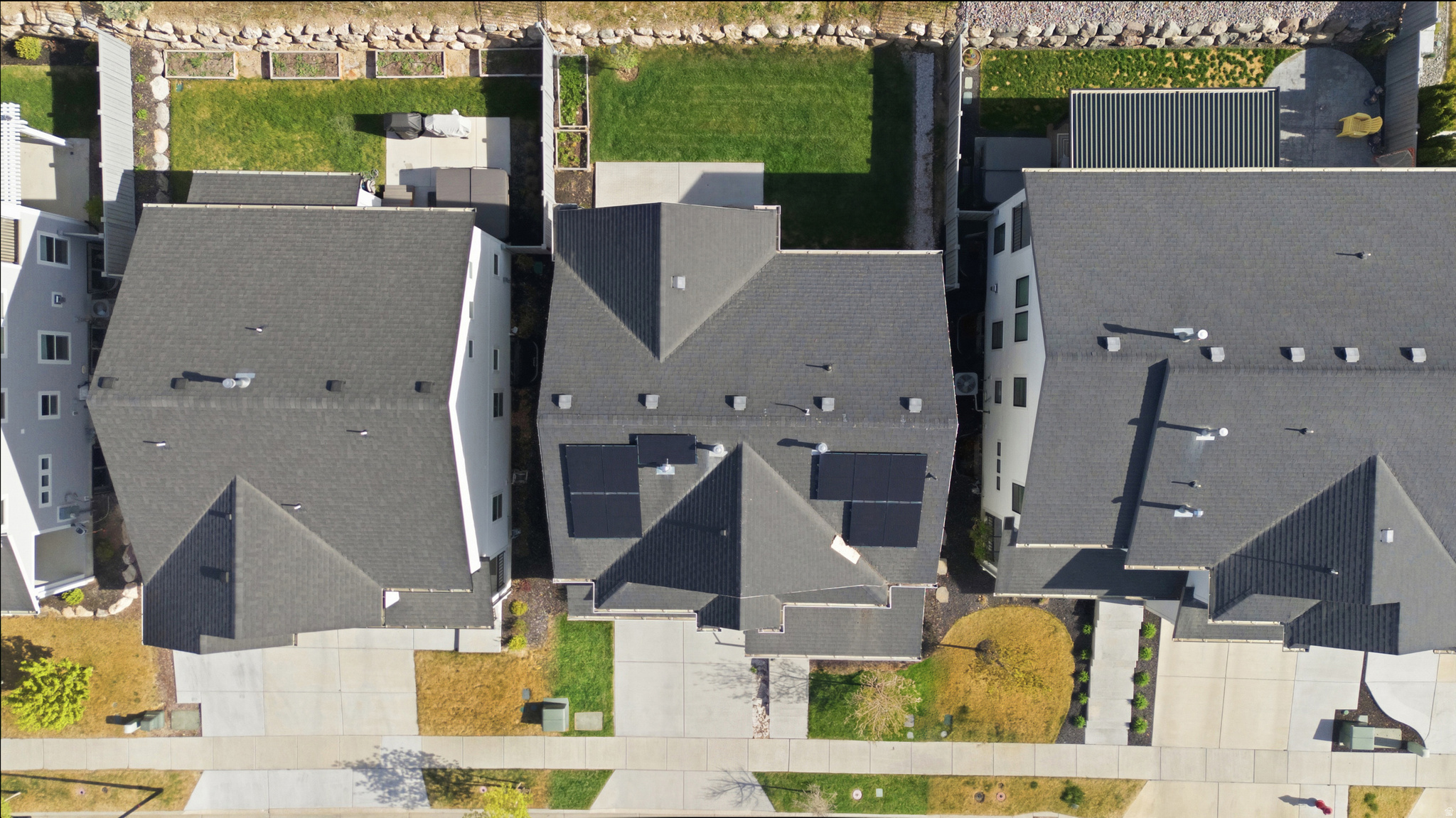 NORTHRIDGE - Residential