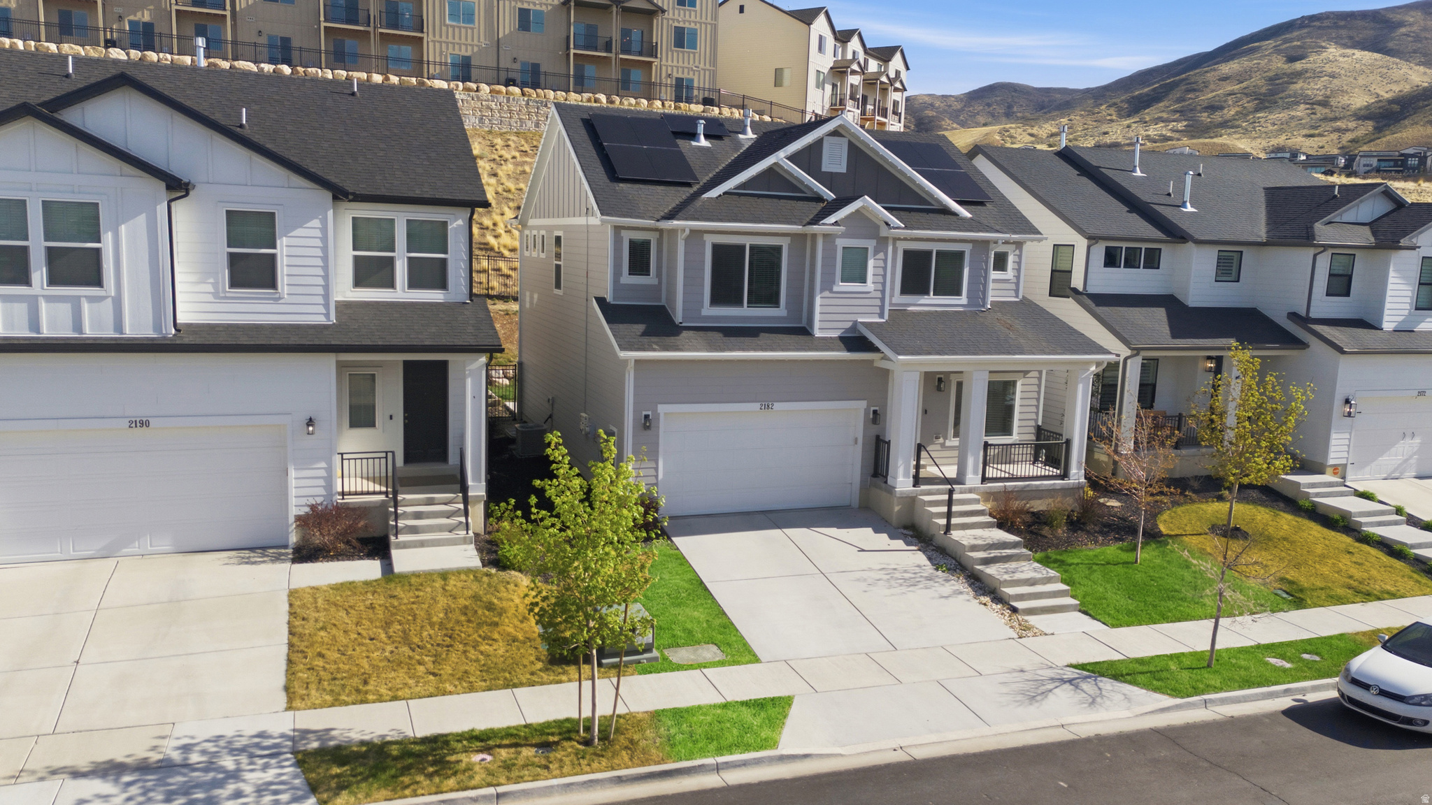NORTHRIDGE - Residential