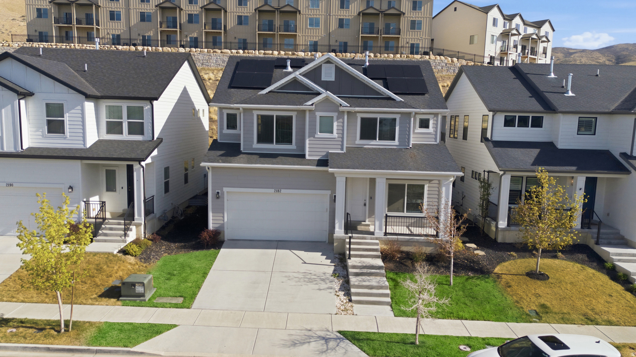 NORTHRIDGE - Residential