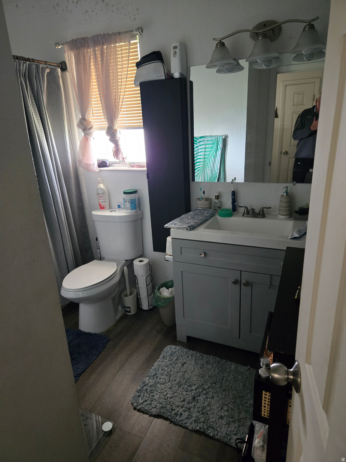 MEADOWS - Residential Income