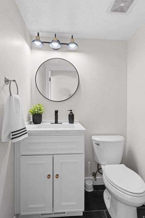 Tiny photo for 857 E 575 N, Layton, UT 84041 (MLS # 2126892)