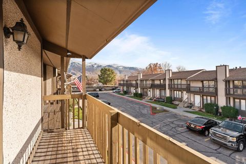 Tiny photo for 857 E 575 N, Layton, UT 84041 (MLS # 2126892)