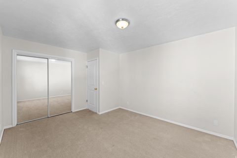 Tiny photo for 857 E 575 N, Layton, UT 84041 (MLS # 2126892)