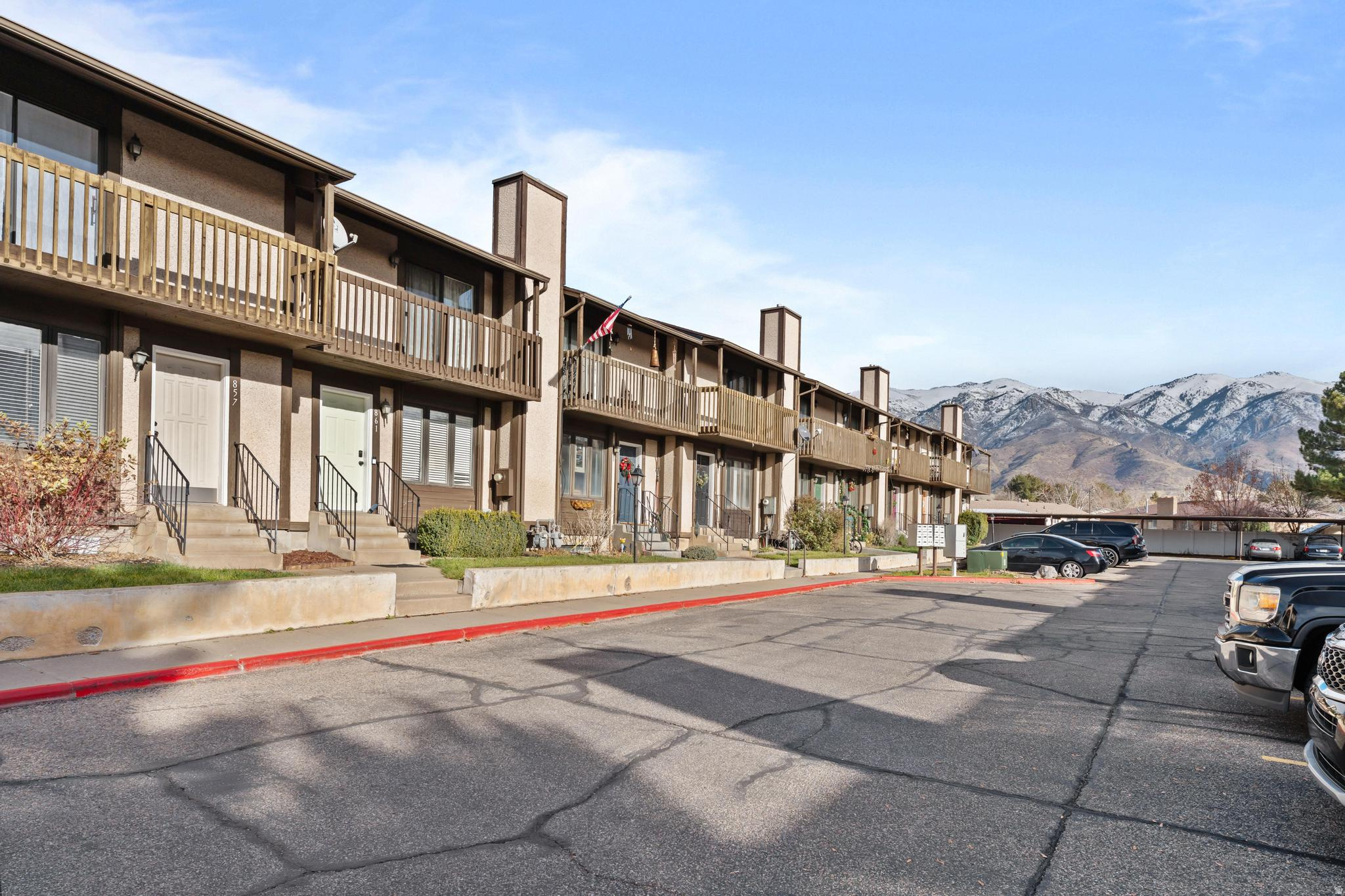 MEADOW CREEK CONDOS - Residential