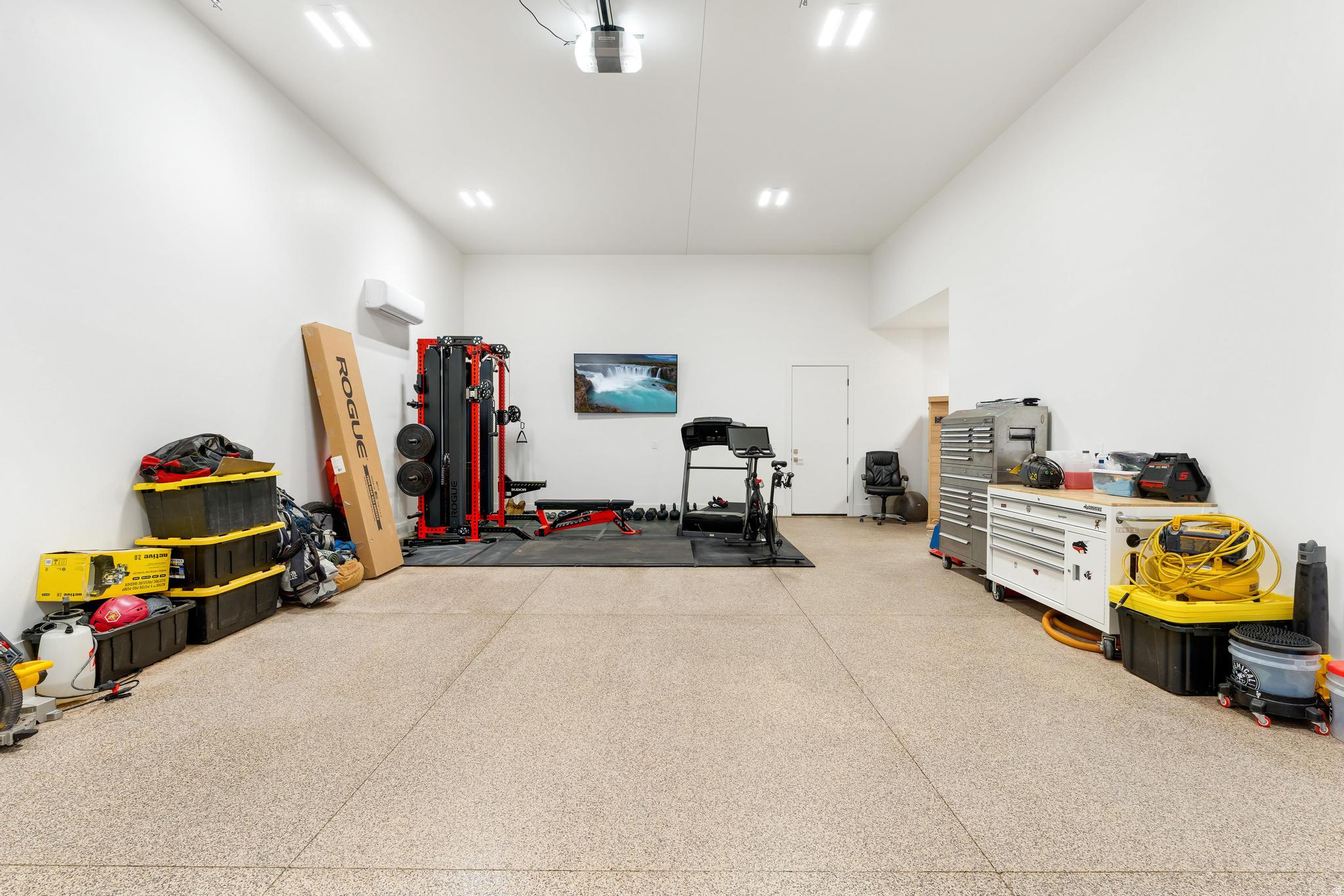 SCENIC POINTE 2 - Residential