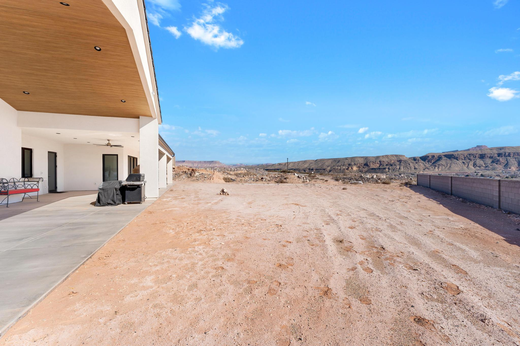 SCENIC POINTE 2 - Residential