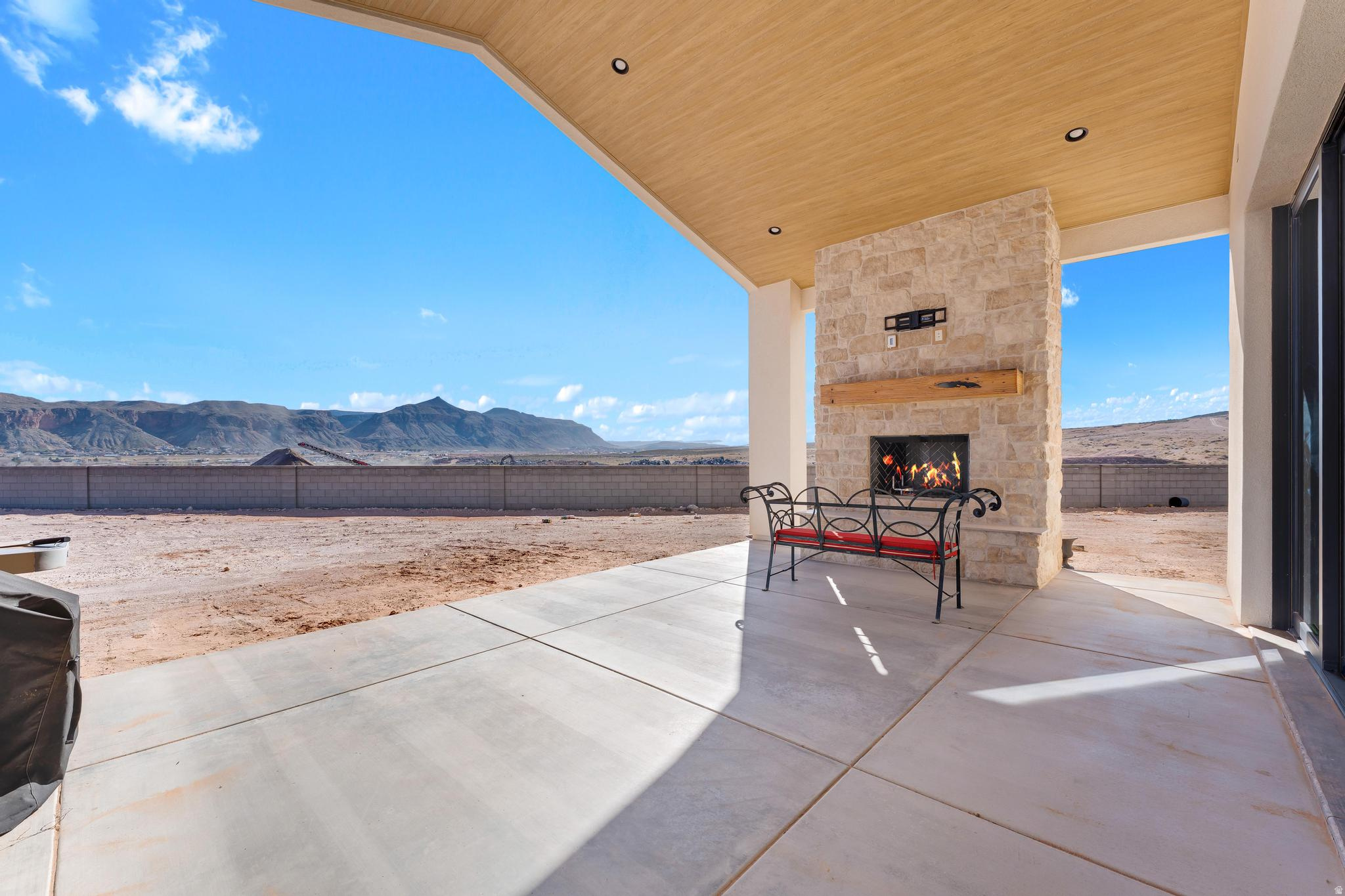 SCENIC POINTE 2 - Residential