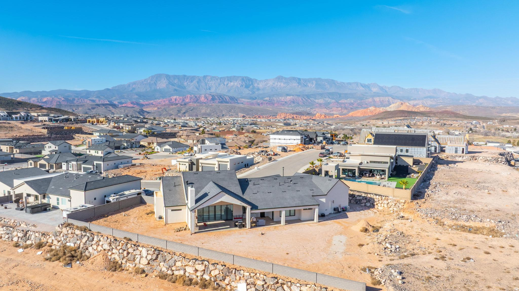 SCENIC POINTE 2 - Residential