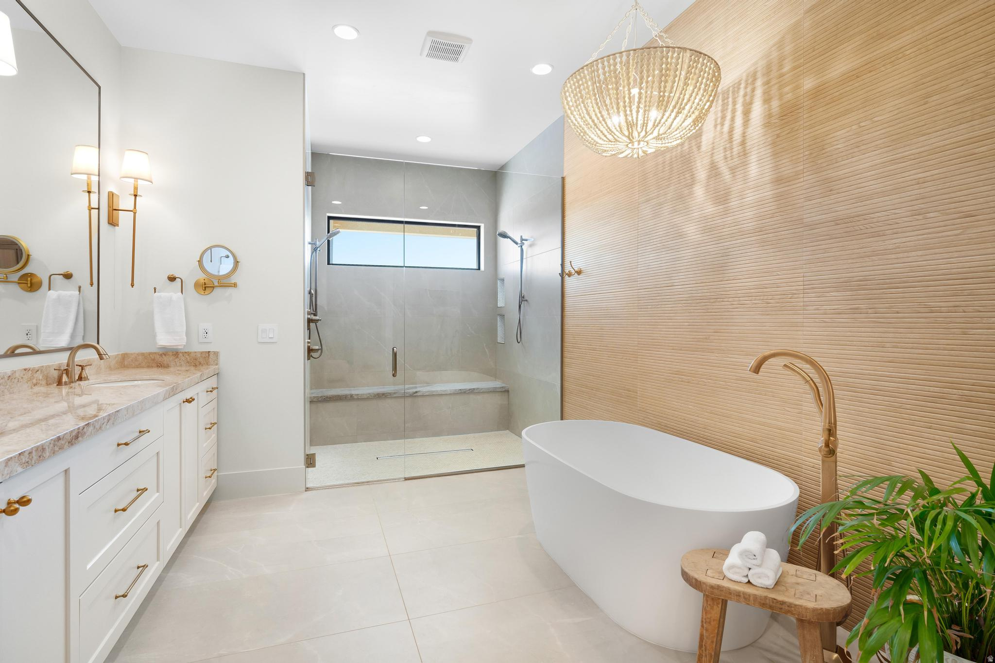 SCENIC POINTE 2 - Residential