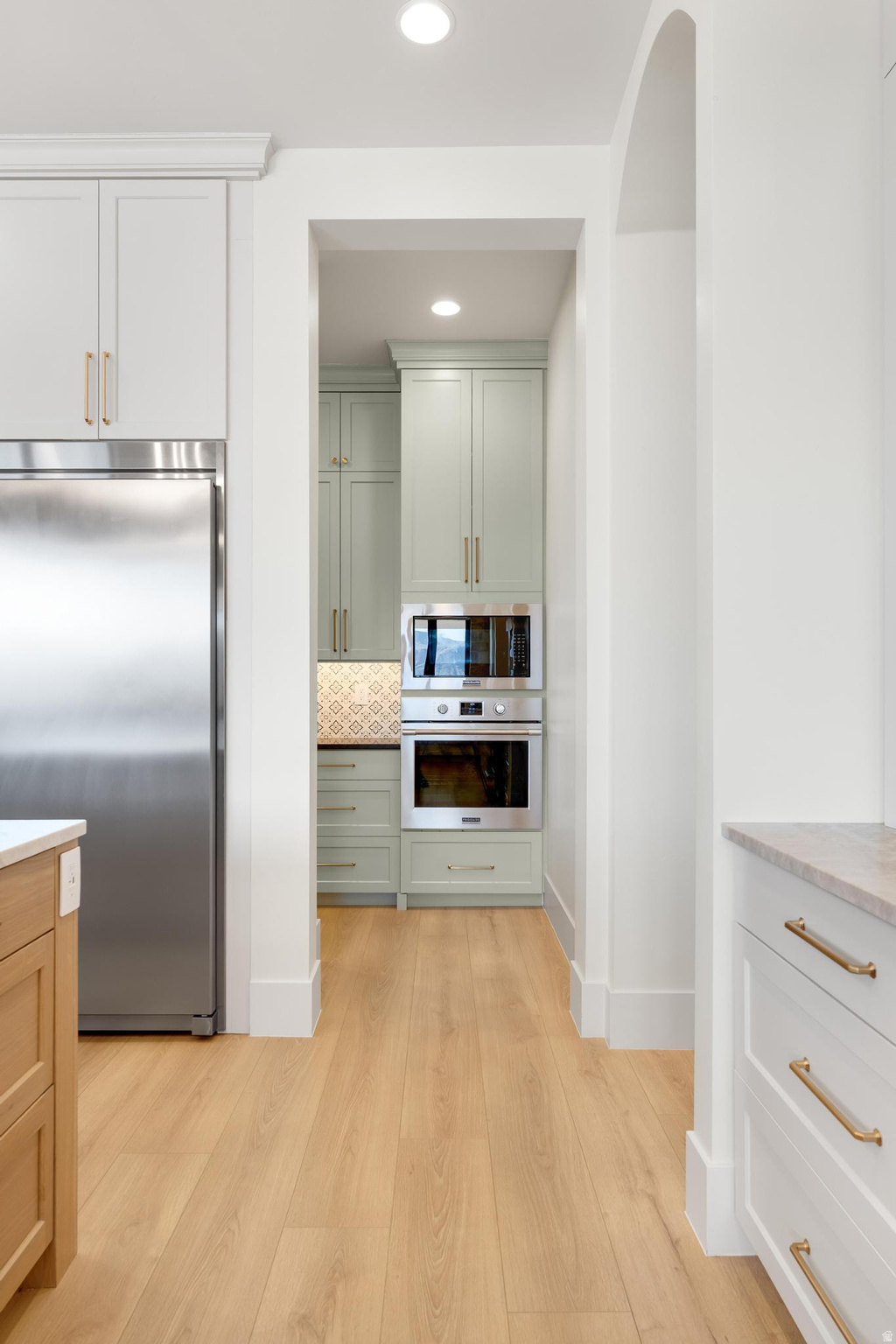 SCENIC POINTE 2 - Residential