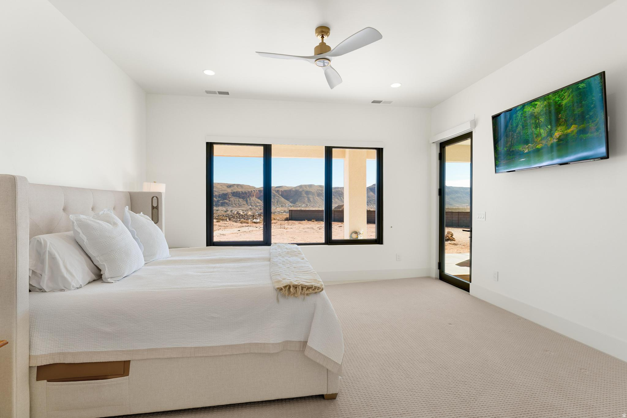 SCENIC POINTE 2 - Residential