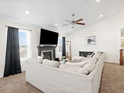 Tiny photo for 579 E COACH LN S, Grantsville, UT 84029 (MLS # 2130454)