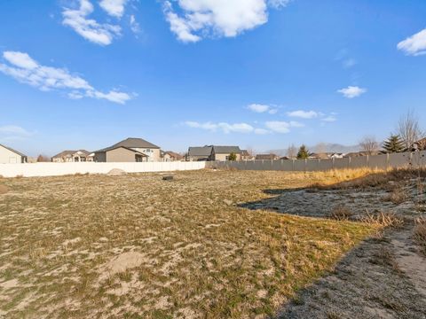 Tiny photo for 579 E COACH LN S, Grantsville, UT 84029 (MLS # 2130454)