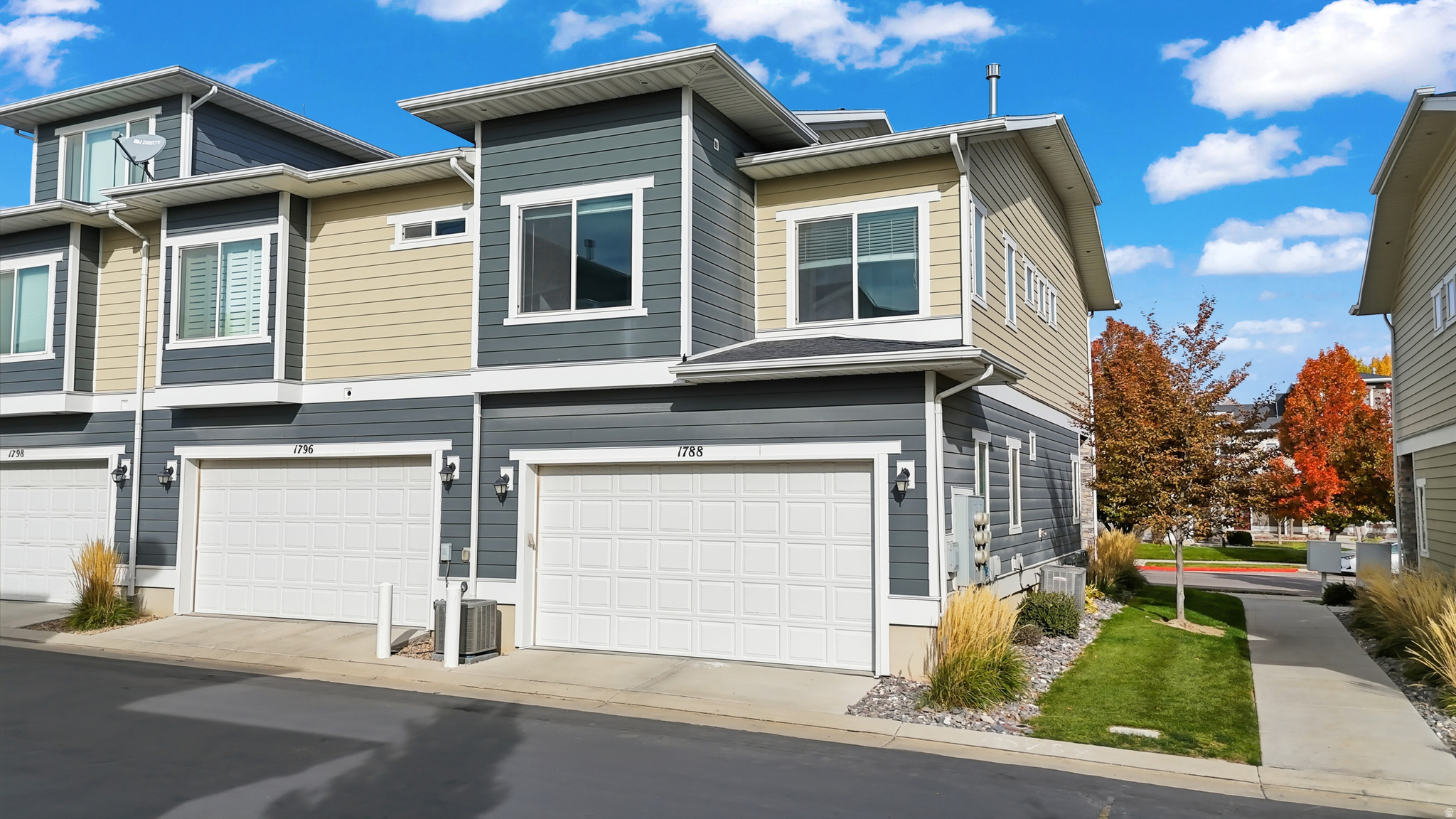 VILLAGE - Residential