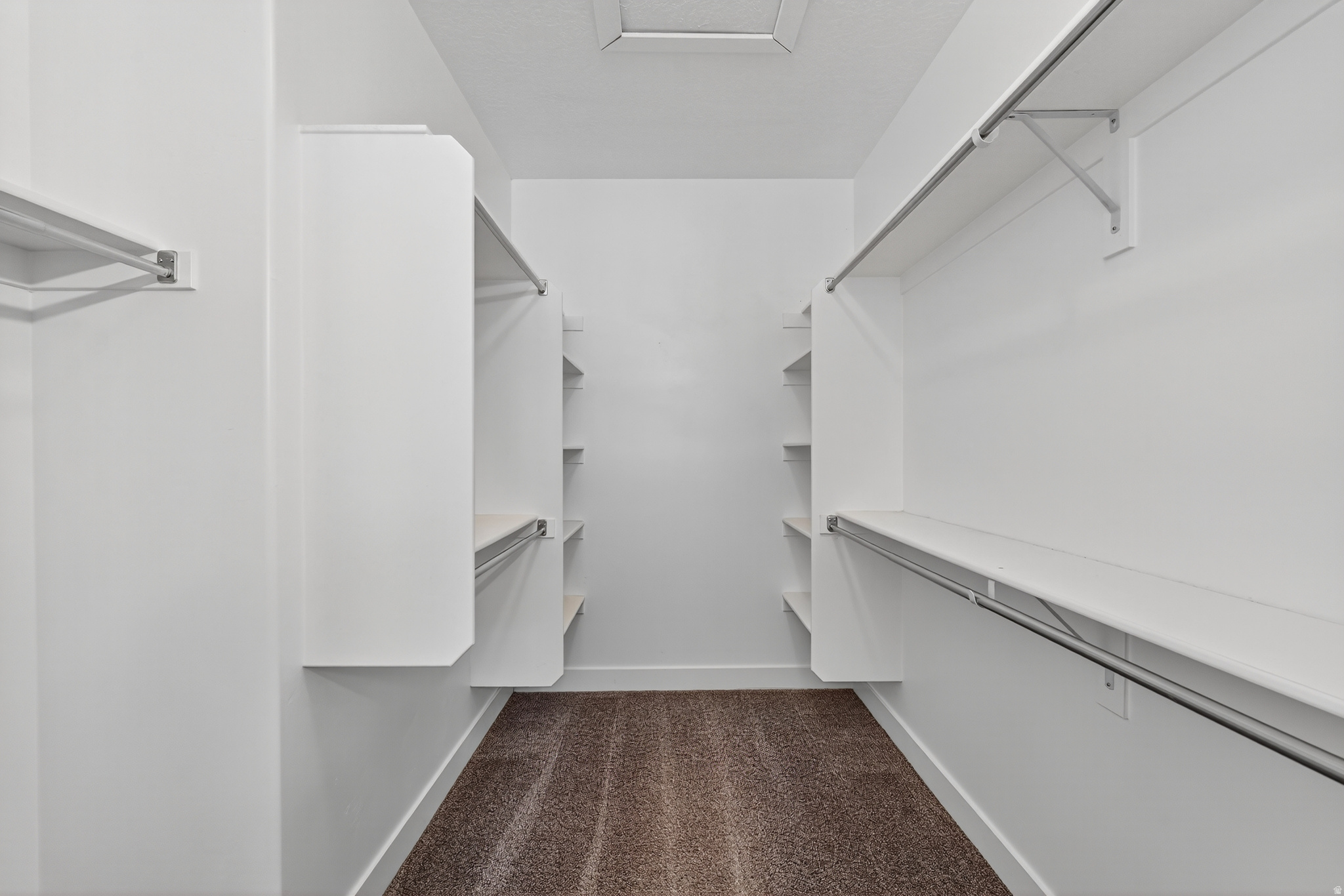 VILLAGE - Residential