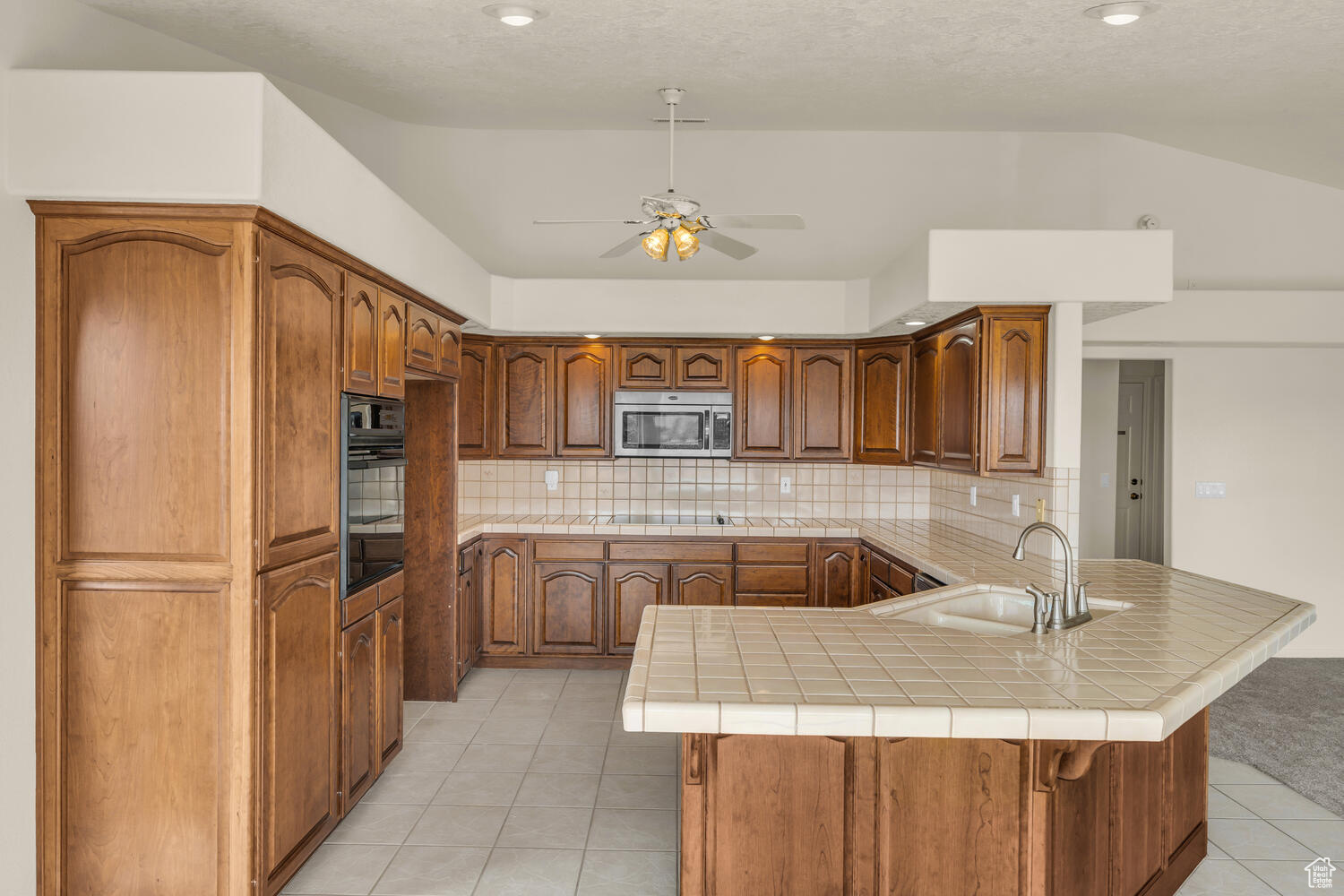 250 N Fairway Cir, Washington, Utah image 6