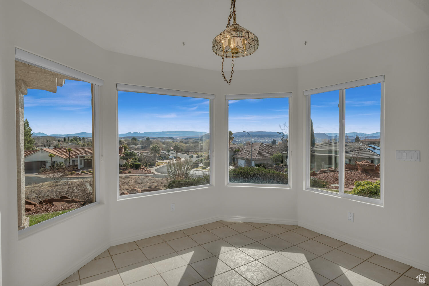 250 N Fairway Cir, Washington, Utah image 9