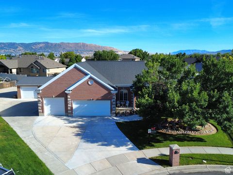 Photo of 12073 S MOONWALK CIR, Riverton, UT 84065 (MLS # 2098785)