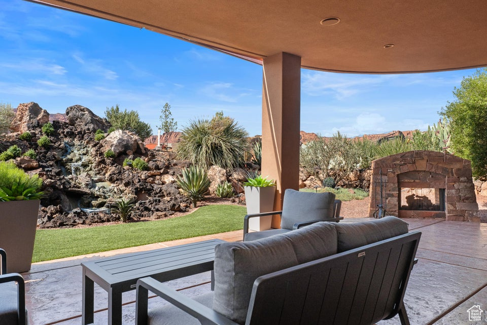 ENTRADA AT SNOW CANYON CHACO WEST - Residential
