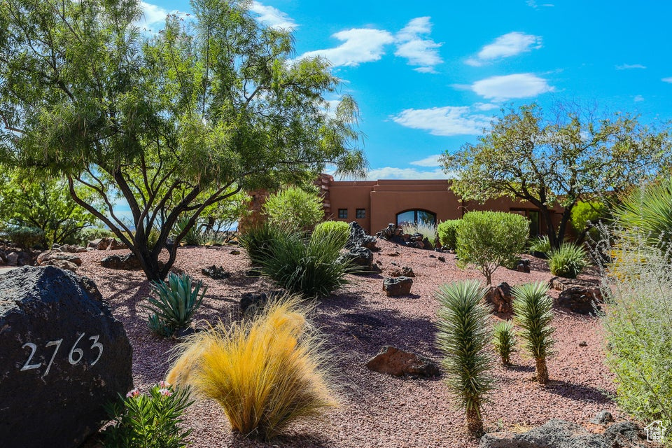 ENTRADA AT SNOW CANYON CHACO WEST - Residential