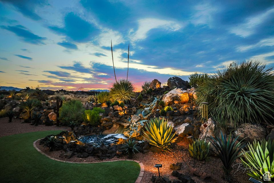 ENTRADA AT SNOW CANYON CHACO WEST - Residential