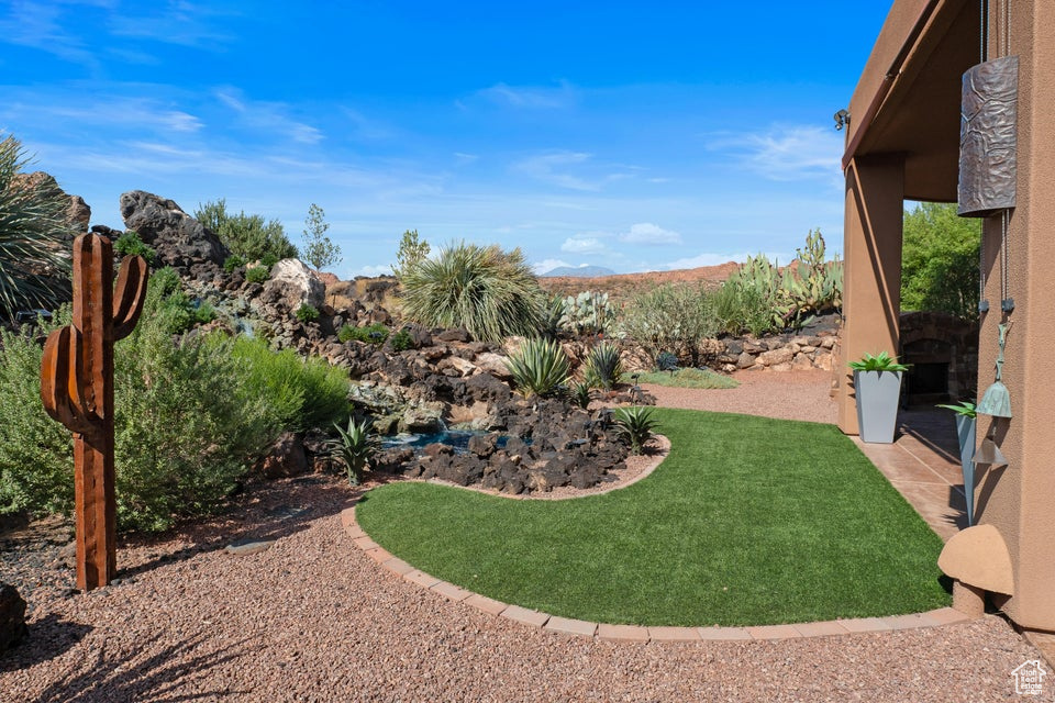 ENTRADA AT SNOW CANYON CHACO WEST - Residential