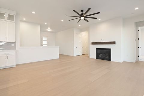 Tiny photo for 1116 W GOSSAMER LN #7, Saratoga Springs, UT 84045 (MLS # 2144549)