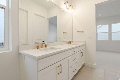 Tiny photo for 1116 W GOSSAMER LN #7, Saratoga Springs, UT 84045 (MLS # 2144549)