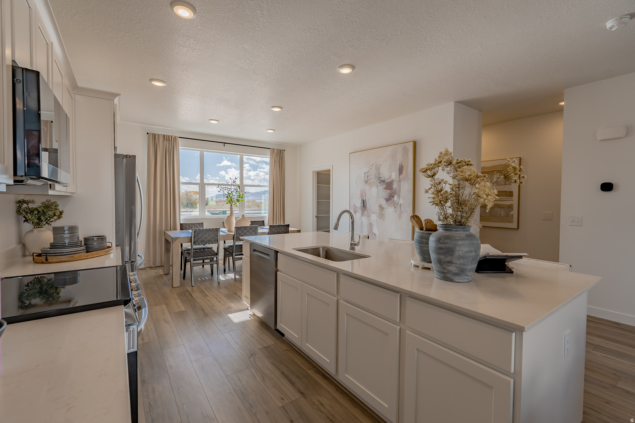 HIGHLINE AT AMERICAN FORK - Residential