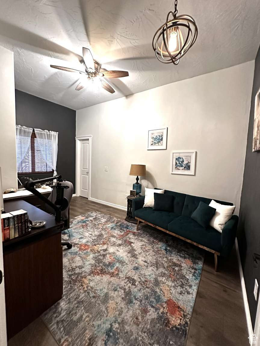 BEND IN THE ROAD - Residential